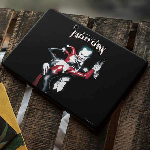 DC Comics The Joker Batman: Harley Quinn Cover #1 Art by Alex Ross. Piece Also known as Tango with Evil Google Pixelbook Go Skin